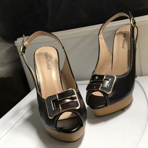 New High heels black: nude